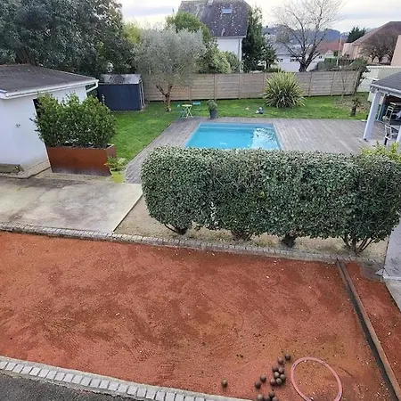 Appartement Climatise Avec Piscine Lons