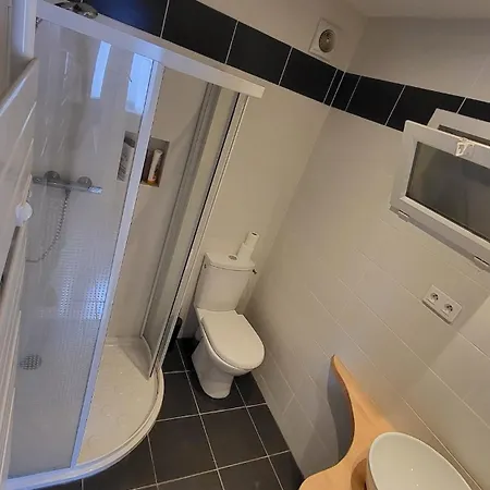 Appartement Climatise Avec Piscine *